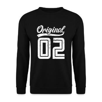 2002 Original 02 geboren 2002 - Unisex Pullover - Schwarz - Vorne - Alina (178cm) & Michal (187cm)