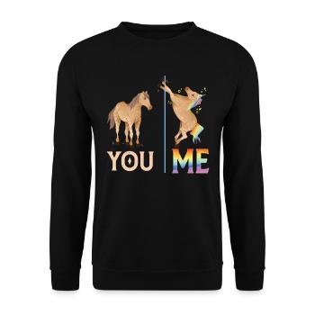 Lustige LGBTQ - Unisex Pullover - Schwarz - Vorne - Alina (178cm) & Michal (187cm)