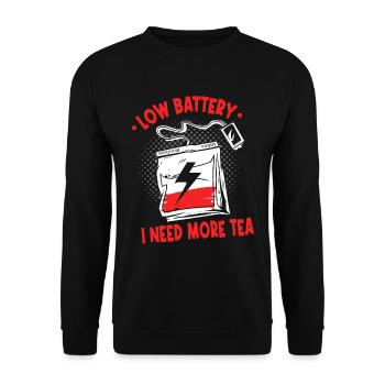 I need more tea | Teabag | Funny Tea Infusion - Unisex Sweatshirt - black - Front - Alina (178cm) & Michal (187cm)