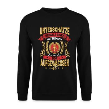 DDR Opa Osten Ostblock Männer Ostdeutschland - Unisex Pullover - Schwarz - Vorne - Alina (178cm) & Michal (187cm)