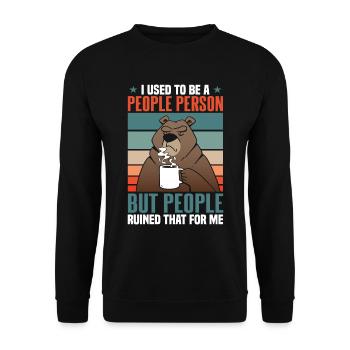Früher war ich ein geselliger Mensch Bär Kaffee - Unisex Pullover - Schwarz - Vorne - Alina (178cm) & Michal (187cm)