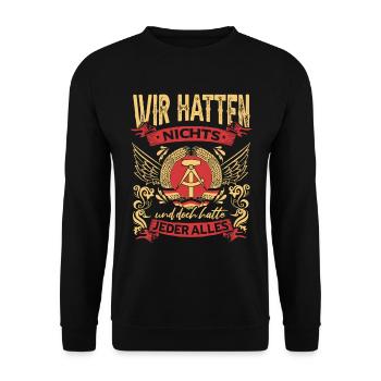 DDR Osten Heimat - Unisex Pullover - Schwarz - Vorne - Alina (178cm) & Michal (187cm)