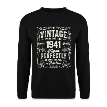 Vintage 1941 84th Birthday Turning 84 - Unisex Sweatshirt - black - Front - Alina (178cm) & Michal (187cm)
