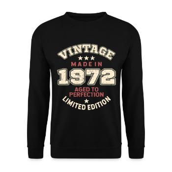 Vintage 1972 - Unisex Sweatshirt - black - Front - Alina (178cm) & Michal (187cm)