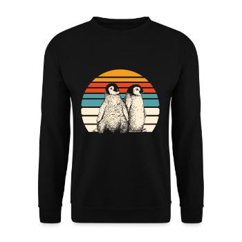 Pinguin Schnee - Unisex Pullover - Schwarz - Vorne - Alina (178cm) & Michal (187cm)