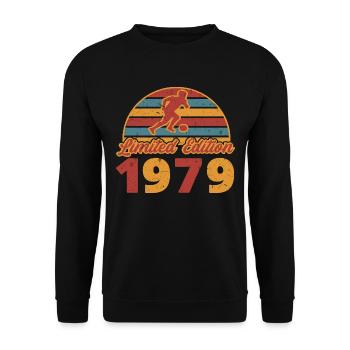 Football football player birthday built in 1979 - Unisex Sweatshirt - black - Front - Alina (178cm) & Michal (187cm)