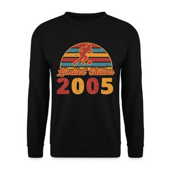 Fußball Fußballer Fußballspieler Geburtstag 2005 - Unisex Pullover - Schwarz - Vorne - Alina (178cm) & Michal (187cm)