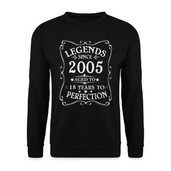 Legends were born in 2005 - Unisex Sweatshirt - black - Front - Alina (178cm) & Michal (187cm)