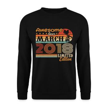 March 2018 Vintage 2018 Retro Birthday Gift - Unisex Sweatshirt - black - Front - Alina (178cm) & Michal (187cm)