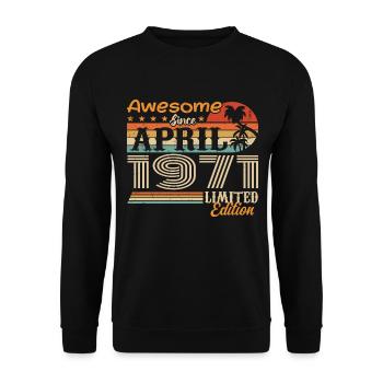 Les légendes sont nées en avril 1971 - Sweat-shirt Unisexe - noir - Devant - Alina (178cm) & Michal (187cm)