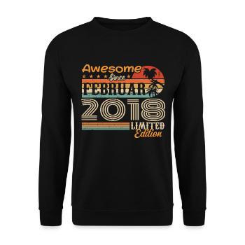 Birthday Vintage Gift Idea February 2018 - Unisex Sweatshirt - black - Front - Alina (178cm) & Michal (187cm)
