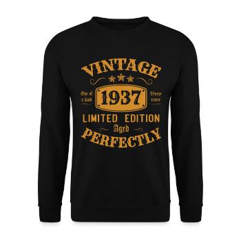 Vintage 1937 Limited Edition Perfectly Aged - Unisex Sweatshirt - black - Front - Alina (178cm) & Michal (187cm)