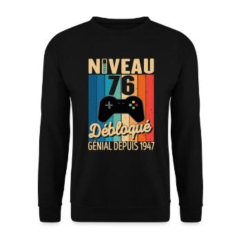 76 Ans 1947 Anniversaire Cadeau Citation Gamer - Sweat-shirt Unisexe - noir - Devant - Alina (178cm) & Michal (187cm)