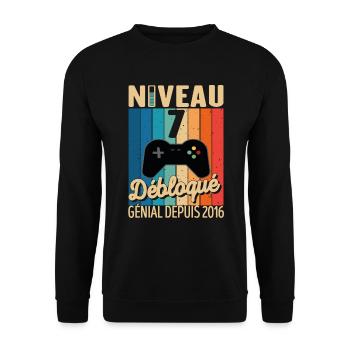 7 Ans 2016 Anniversaire Cadeau Citation Gamer - Sweat-shirt Unisexe - noir - Devant - Alina (178cm) & Michal (187cm)