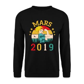 Mars 2019 Anniversaire Idée Cadeau Vintage 2019 - Sweat-shirt Unisexe - noir - Devant - Alina (178cm) & Michal (187cm)