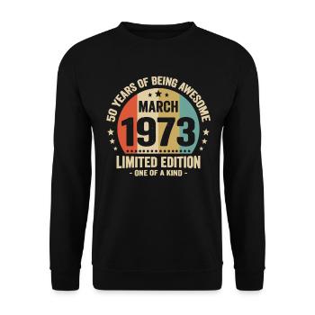 Anniversaire Vintage Idée Cadeau Mars 50 - Sweat-shirt Unisexe - noir - Devant - Alina (178cm) & Michal (187cm)