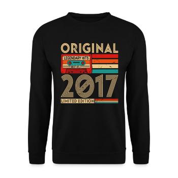 Original Vintage Geburtstag Geschenkidee 2017 - Unisex Pullover - Schwarz - Vorne - Alina (178cm) & Michal (187cm)