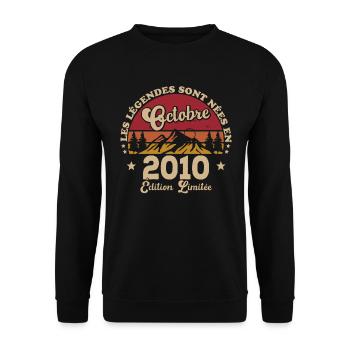 Die Legenden wurden im Oktober 2010 geboren - Unisex Pullover - Schwarz - Vorne - Alina (178cm) & Michal (187cm)