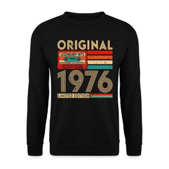 Original legendäre Hits Best of 1976 - Unisex Pullover - Schwarz - Vorne - Alina (178cm) & Michal (187cm)