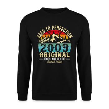 Aged to perfection 2009 Original - Unisex Sweatshirt - black - Front - Alina (178cm) & Michal (187cm)