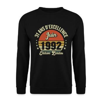 Juin 1992 31 Ans Anniversaire Vintage Idée Cadeau - Sweat-shirt Unisexe - noir - Devant - Alina (178cm) & Michal (187cm)