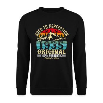 Zur Perfektion gealtert 1935 Original - Unisex Pullover - Schwarz - Vorne - Alina (178cm) & Michal (187cm)