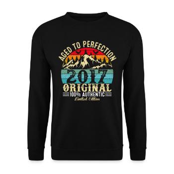 Zur Perfektion gealtert 2017 Original - Unisex Pullover - Schwarz - Vorne - Alina (178cm) & Michal (187cm)