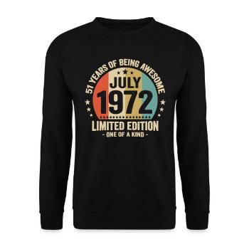July 1972 51 Years Anniversary Vintage Gift - Unisex Sweatshirt - black - Front - Alina (178cm) & Michal (187cm)
