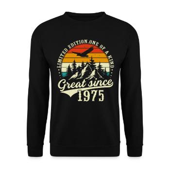 Einzigartig seit 1975 - Unisex Pullover - Schwarz - Vorne - Alina (178cm) & Michal (187cm)