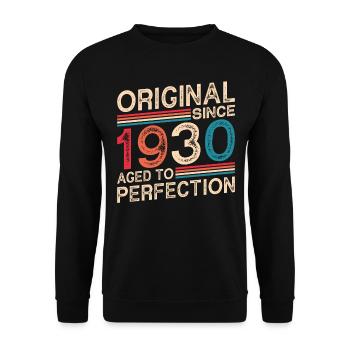 Original since 1930 Aged to perfection - Unisex Sweatshirt - black - Front - Alina (178cm) & Michal (187cm)