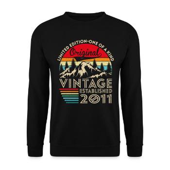 Original Vintage Established in 2011 Anniversary - Unisex Sweatshirt - black - Front - Alina (178cm) & Michal (187cm)