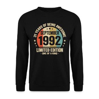 September 1992 31 Years Anniversary Vintage Gift - Unisex Sweatshirt - black - Front - Alina (178cm) & Michal (187cm)