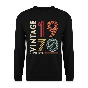 1970 Birthday Retro Vintage born in 1970 - Unisex Sweatshirt - black - Front - Alina (178cm) & Michal (187cm)