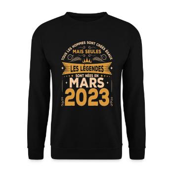 Millésime Né(e) Mars 2023 Cadeau Anniversaire - Sweat-shirt Unisexe - noir - Devant - Alina (178cm) & Michal (187cm)