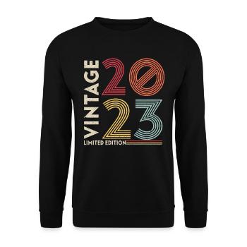 Vintage Car 1993 2023 30th Birthday Gift Men - Unisex Sweatshirt - black - Front - Alina (178cm) & Michal (187cm)