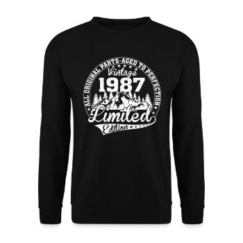 Vintage 1987 - Unisex Pullover - Schwarz - Vorne - Alina (178cm) & Michal (187cm)