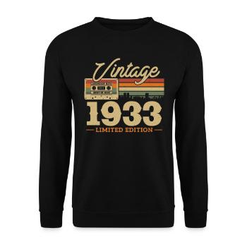Vintage Anniversary 1933 Limited Edition - Unisex Sweatshirt - black - Front - Alina (178cm) & Michal (187cm)