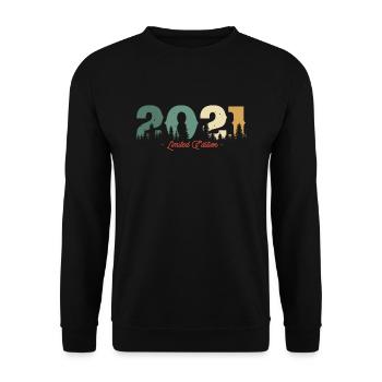 Vintage Geburtstagsgeschenk Wald 2021 - Unisex Pullover - Schwarz - Vorne - Alina (178cm) & Michal (187cm)
