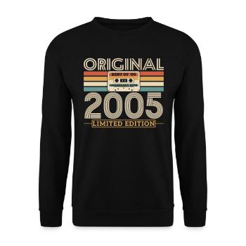 2005 Anniversary Retro Limited Edition - Sweat-shirt Unisexe - noir - Devant - Alina (178cm) & Michal (187cm)