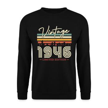 Vintage Geschenk 1946 77/78 J. - Unisex Sweatshirt - black - Front - Alina (178cm) & Michal (187cm)