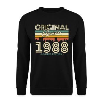Vintage 1988 Birthday Gift - Unisex Sweatshirt - black - Front - Alina (178cm) & Michal (187cm)