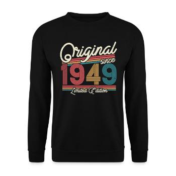 Vintage Birthday Gift 1949, 74/75 Years - Unisex Sweatshirt - black - Front - Alina (178cm) & Michal (187cm)