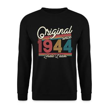 Geschenk 79/80. Geburtstag 1944 - Unisex Pullover - Schwarz - Vorne - Alina (178cm) & Michal (187cm)