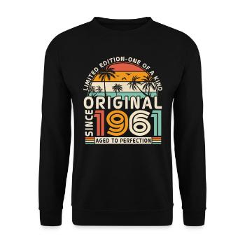 Vintage Birthday Gift 1961 62-63 years - Unisex Sweatshirt - black - Front - Alina (178cm) & Michal (187cm)