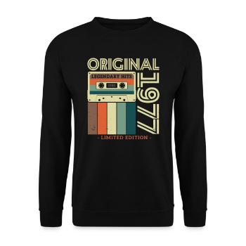 1977 Vintage Geburtstagsgeschenk - Unisex Pullover - Schwarz - Vorne - Alina (178cm) & Michal (187cm)