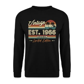 Nostalgisches 1966 Vintage Geburtstags-Shirt - Unisex Pullover - Schwarz - Vorne - Alina (178cm) & Michal (187cm)