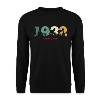 Vintage Nature Birthday Gift 1932 - Unisex Sweatshirt - black - Front - Alina (178cm) & Michal (187cm)
