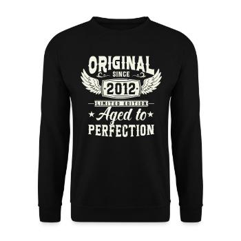 Vintage 2012 Birthday Joy - Unisex Sweatshirt - black - Front - Alina (178cm) & Michal (187cm)