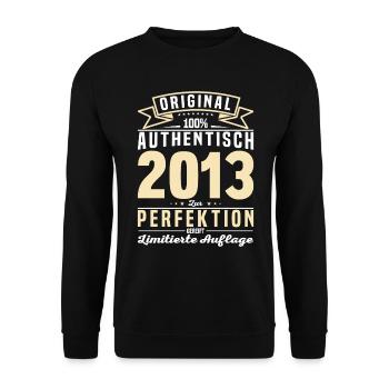 Einzigartiges Vintage-Geschenk 2013 - Unisex Pullover - Schwarz - Vorne - Alina (178cm) & Michal (187cm)
