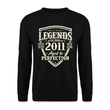Vintage Jahrgang 2011 Geburtstagsgeschenk - Unisex Pullover - Schwarz - Vorne - Alina (178cm) & Michal (187cm)